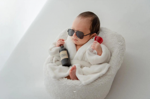 张家界宝宝多大可以喝水